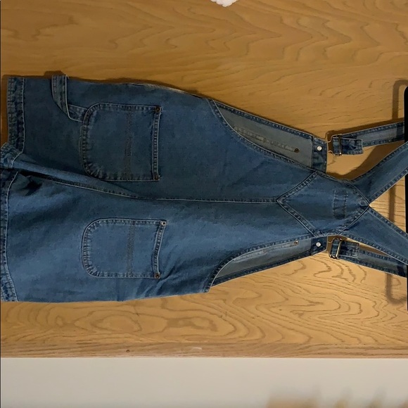 Overalls - Picture 5 of 5